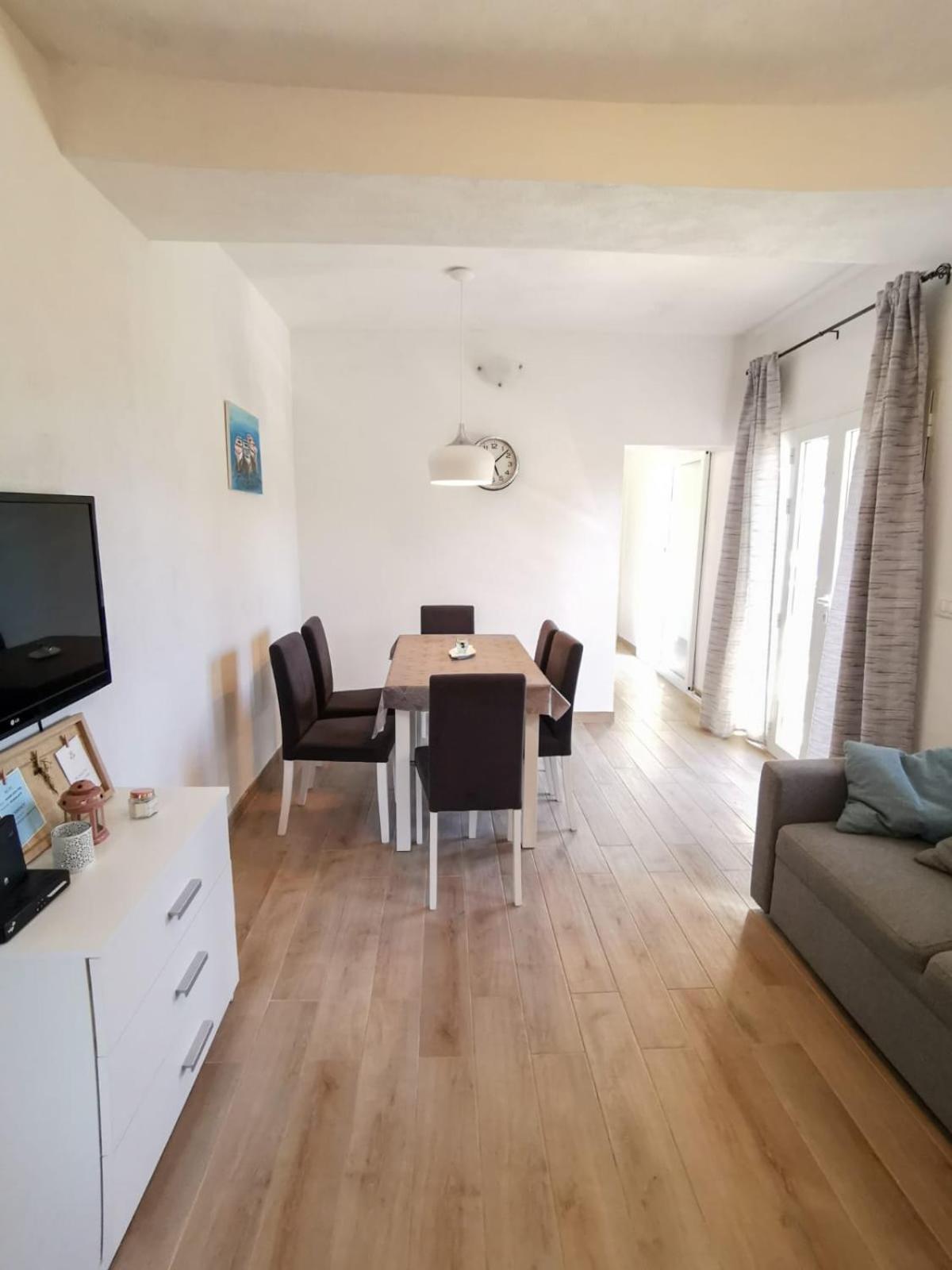 Apartments By The Sea Mimice, Omis - 14230 Cameră foto
